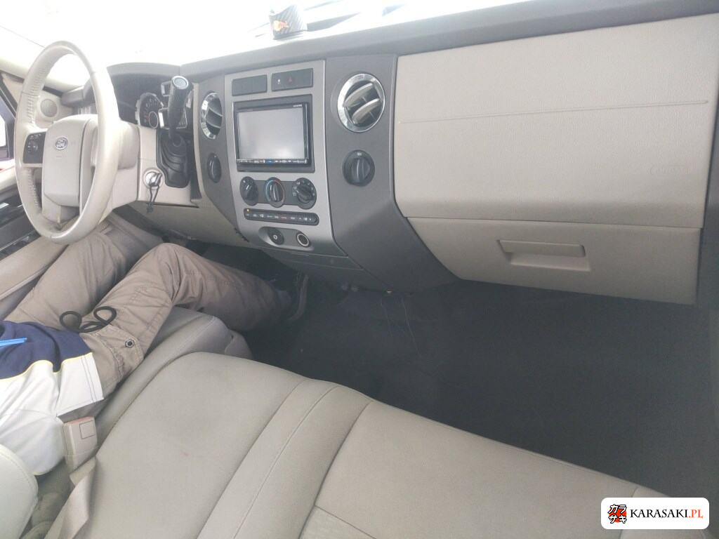 2010 Ford Expedition XLT 5