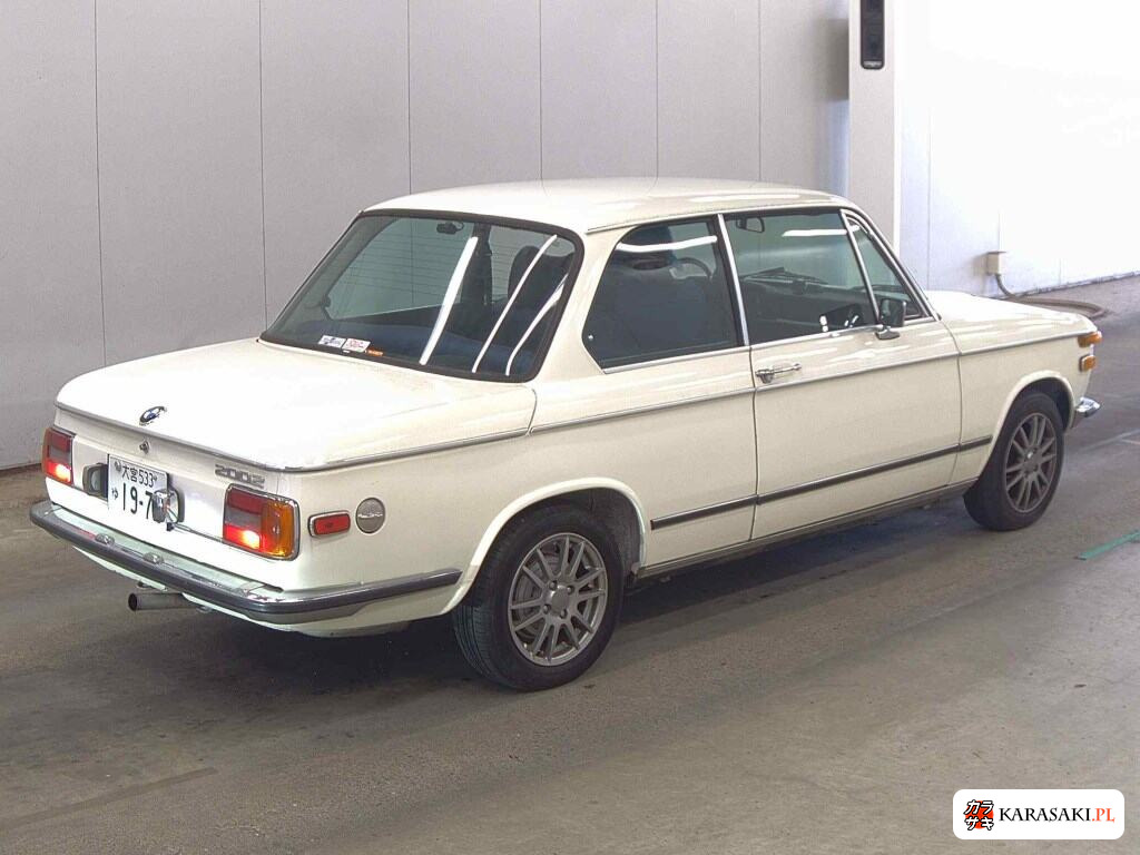 1975 BMW 2002 4