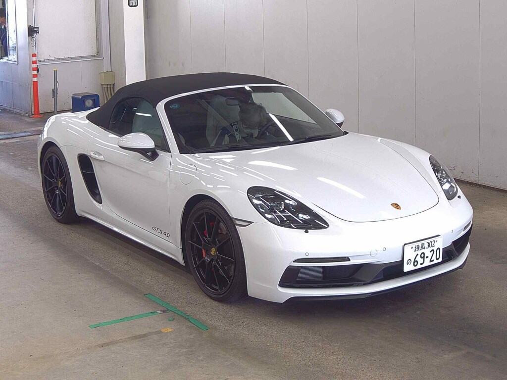 Porsche 718 Boxster 2024 z aukcji japońskiej