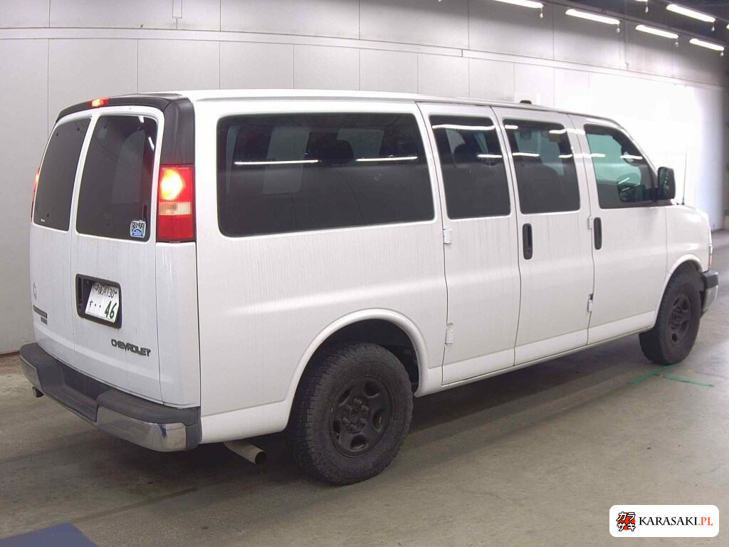2010 Chevrolet Express Base Grade 4