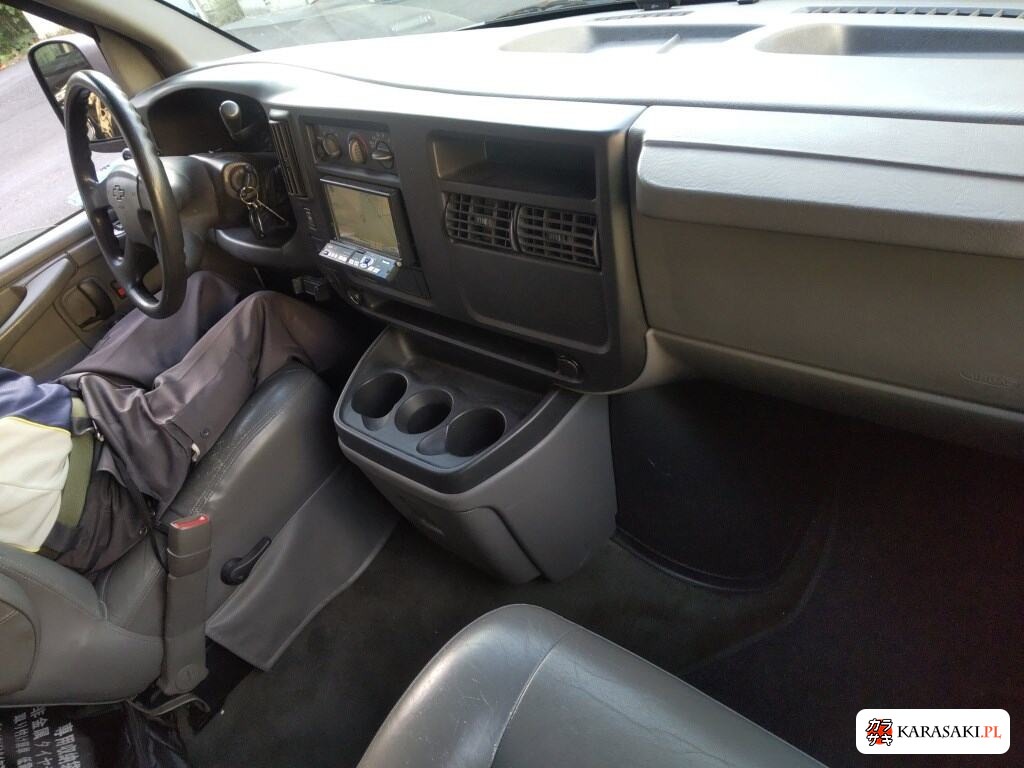 2010 Chevrolet Express Base Grade 5