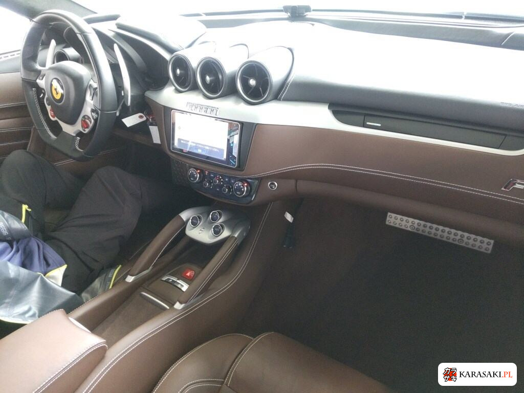 2012 Ferrari FF 4WD Base Grade 5
