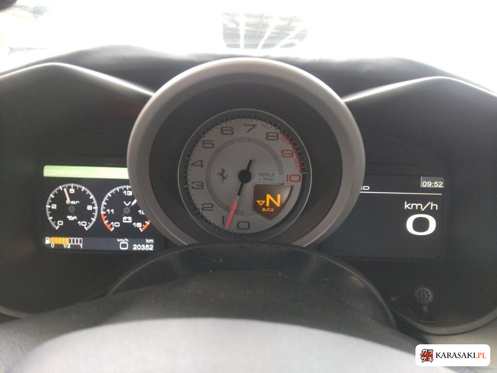 2012 Ferrari FF 4WD Base Grade 6