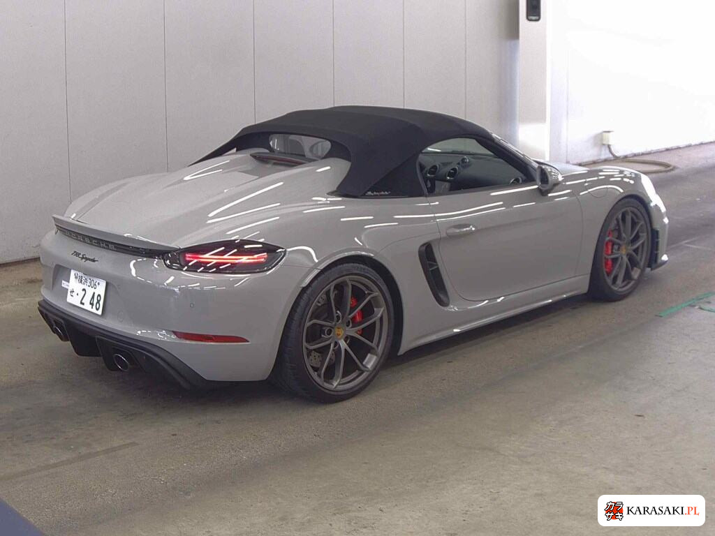 2021 Porsche 718 Spyder 4