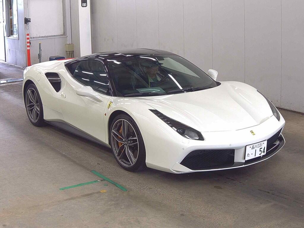 Ferrari 488 GTB 2015 z aukcji japońskiej