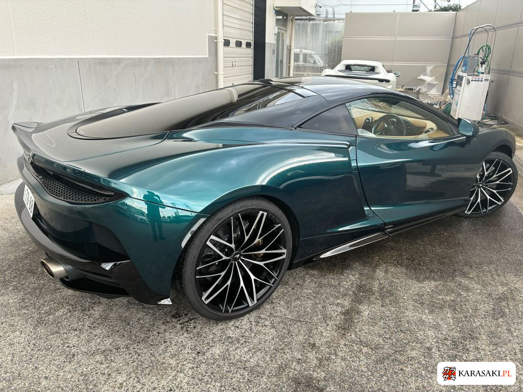 2022 McLaren GT Luxe 10