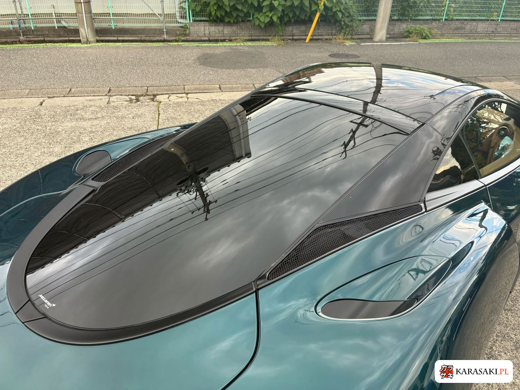 2022 McLaren GT Luxe 8