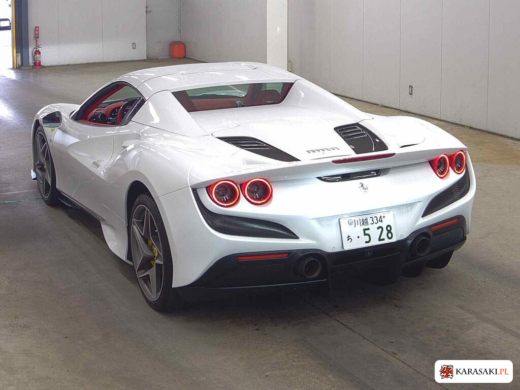 2021 Ferrari F8 Spider Base Grade 2