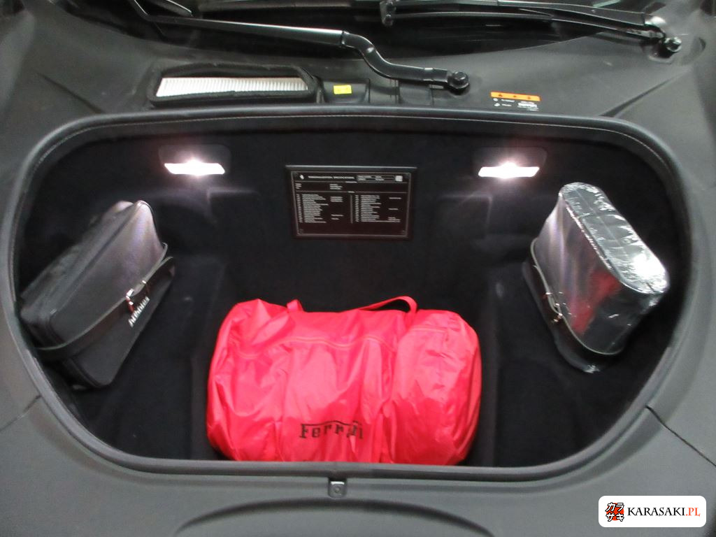 2021 Ferrari F8 Spider Base Grade 8