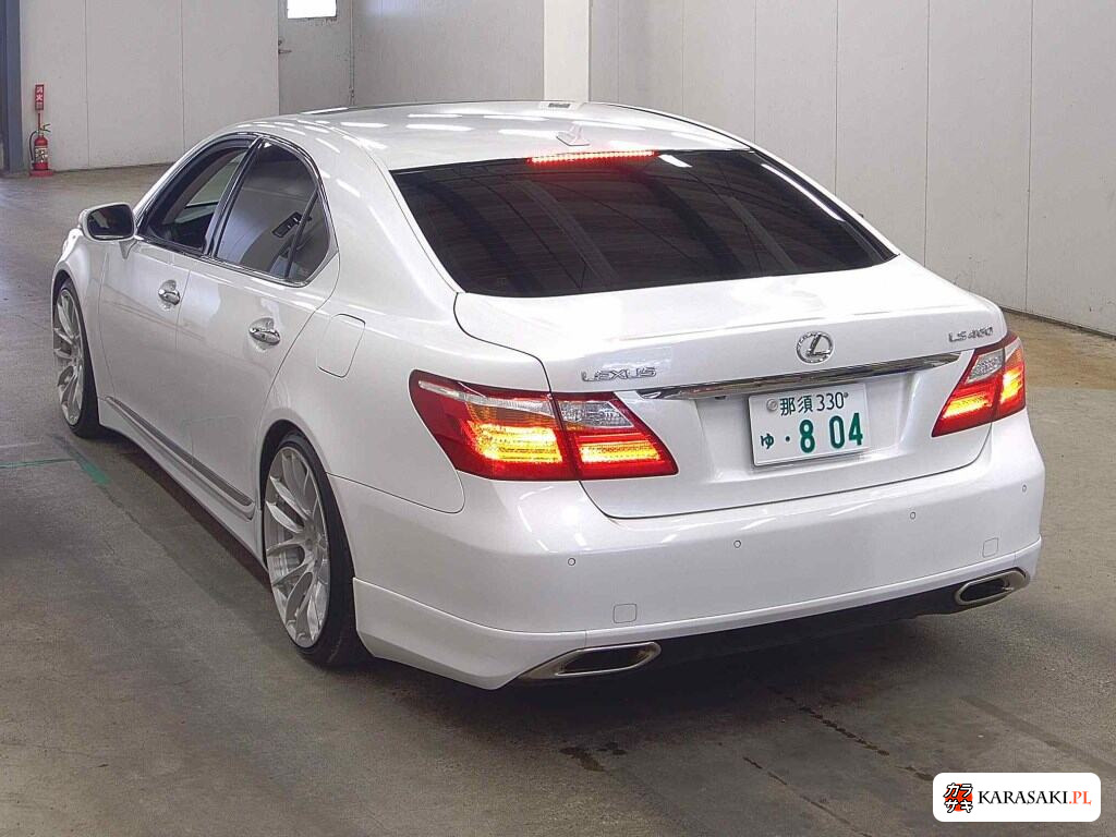 2012 Lexus (us) LS460 Base Grade 2