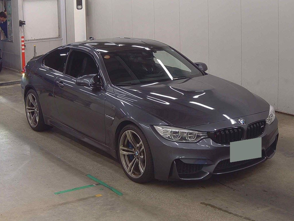 BMW M4 2014 z aukcji japońskiej