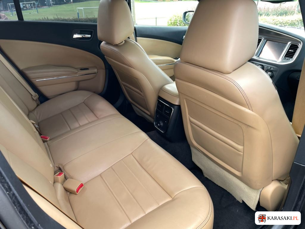 2014 Dodge Charger 4D 15