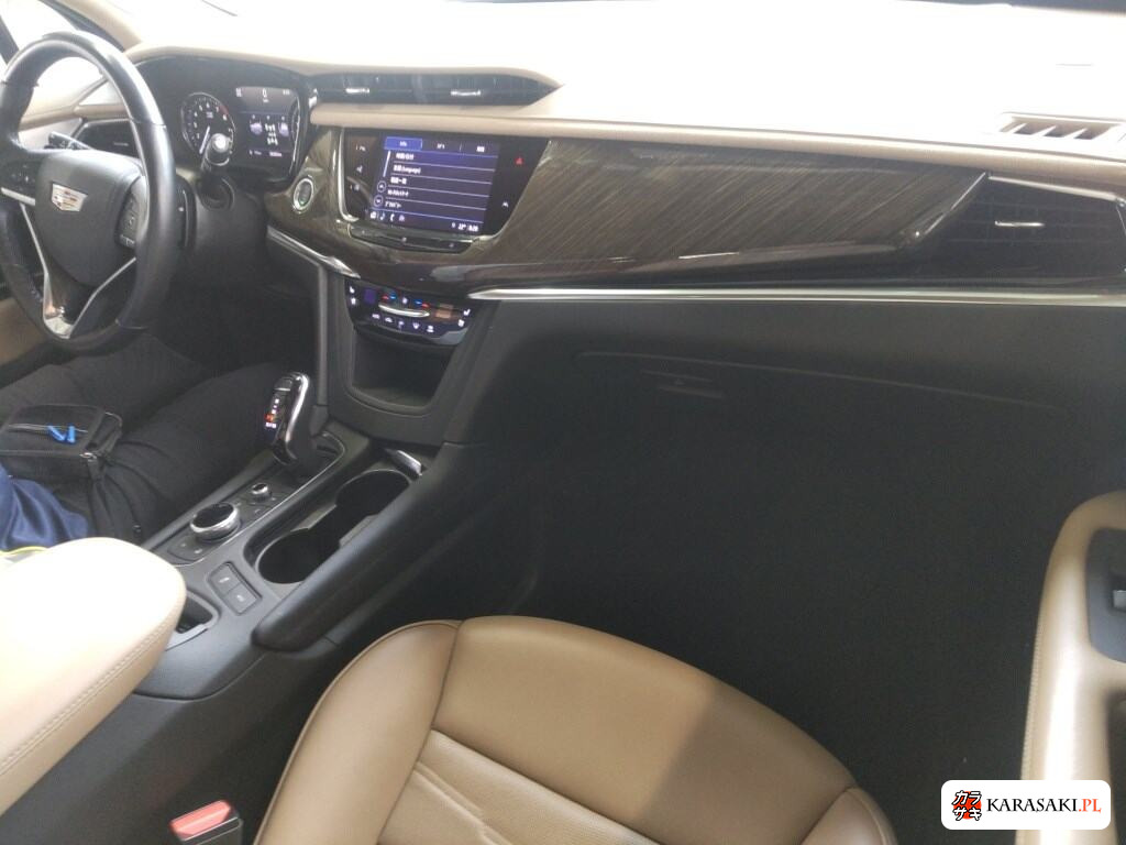 2022 Cadillac XT6 4WD Platinum 5