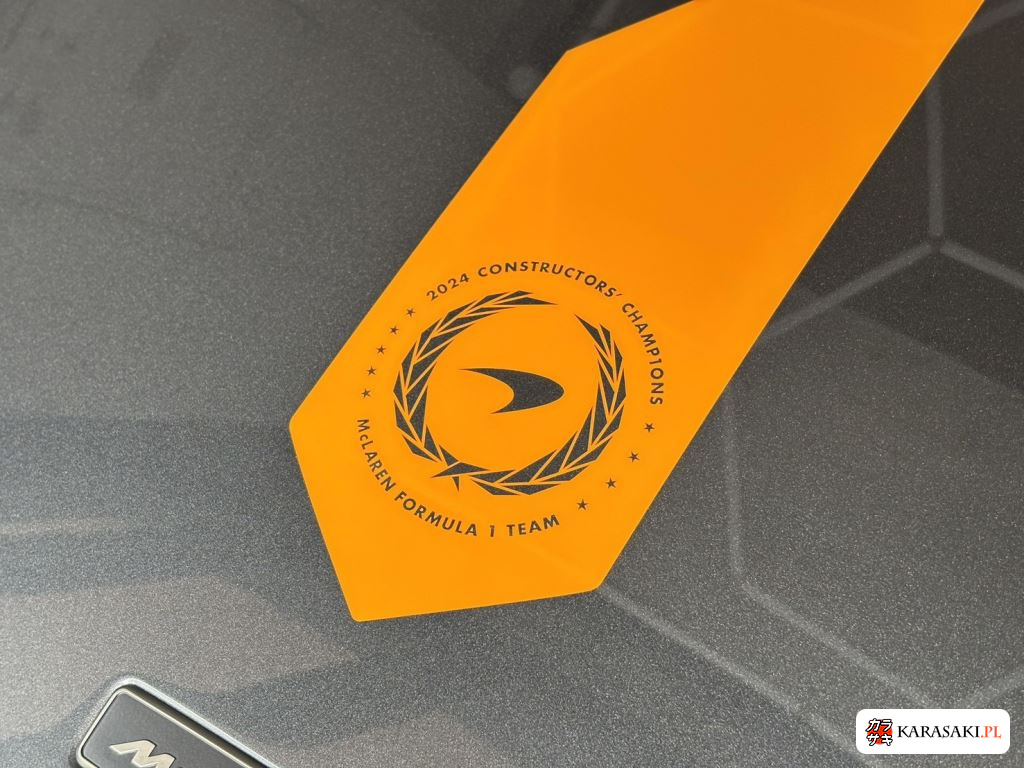 2026 McLaren 750S Spider 10