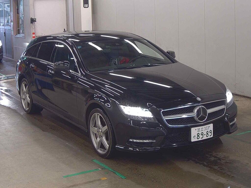 Mercedes-Benz CLS-Class Shooting Brake 2013 z aukcji japońskiej