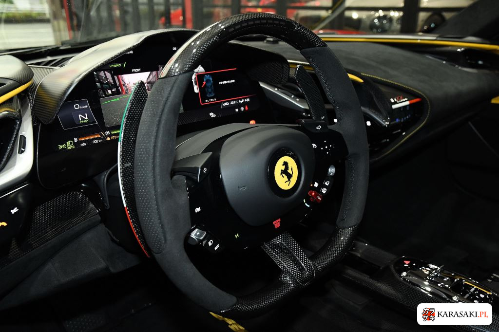 2025 Ferrari SF90 Stradale 4WD 15