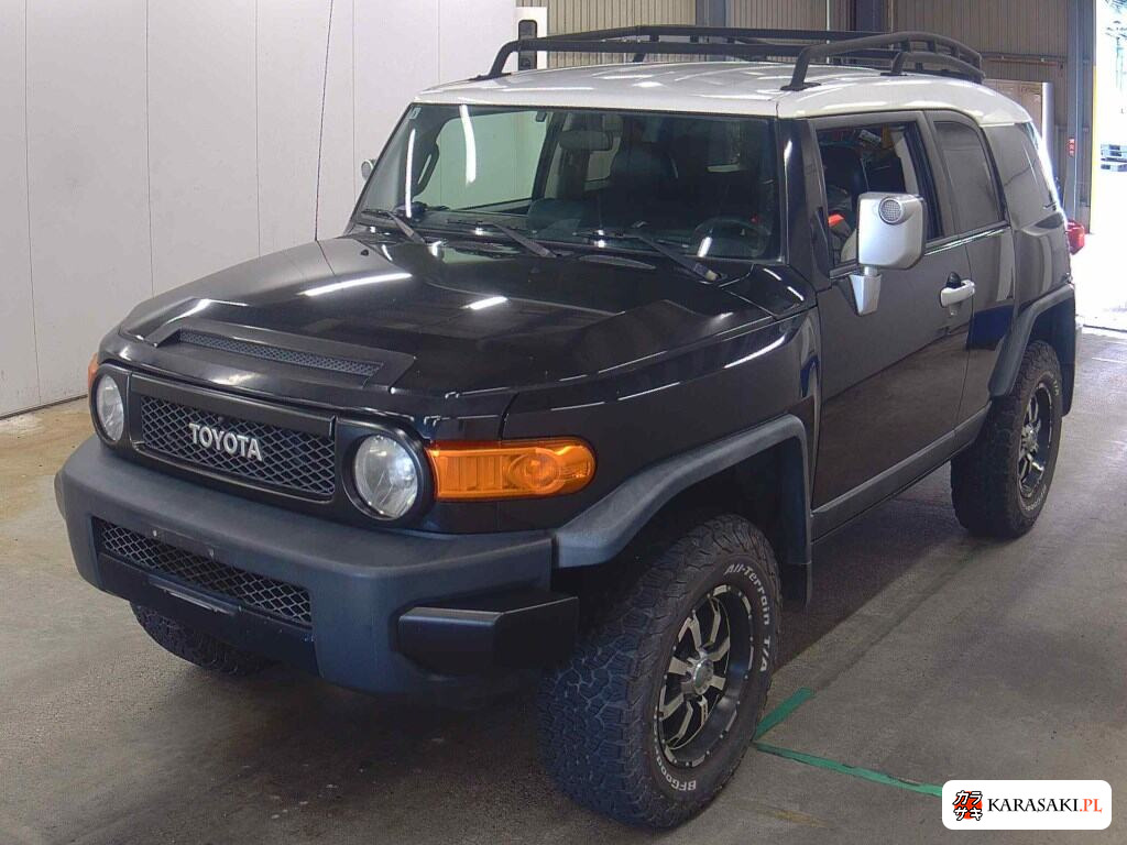 2012 America Toyota FJ Cruiser 4WD 3