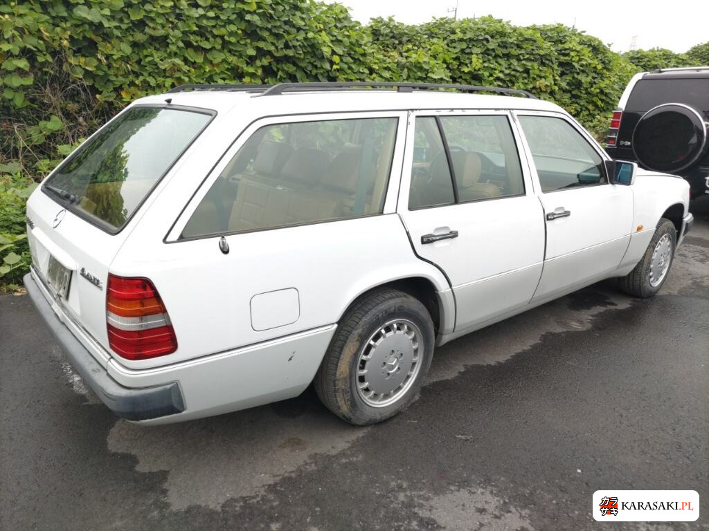 1991 Mercedes-Benz Medium Class WG 4WD 300TE 4MATIC 4