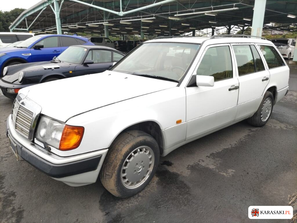 1991 Mercedes-Benz Medium Class WG 4WD 300TE 4MATIC 3