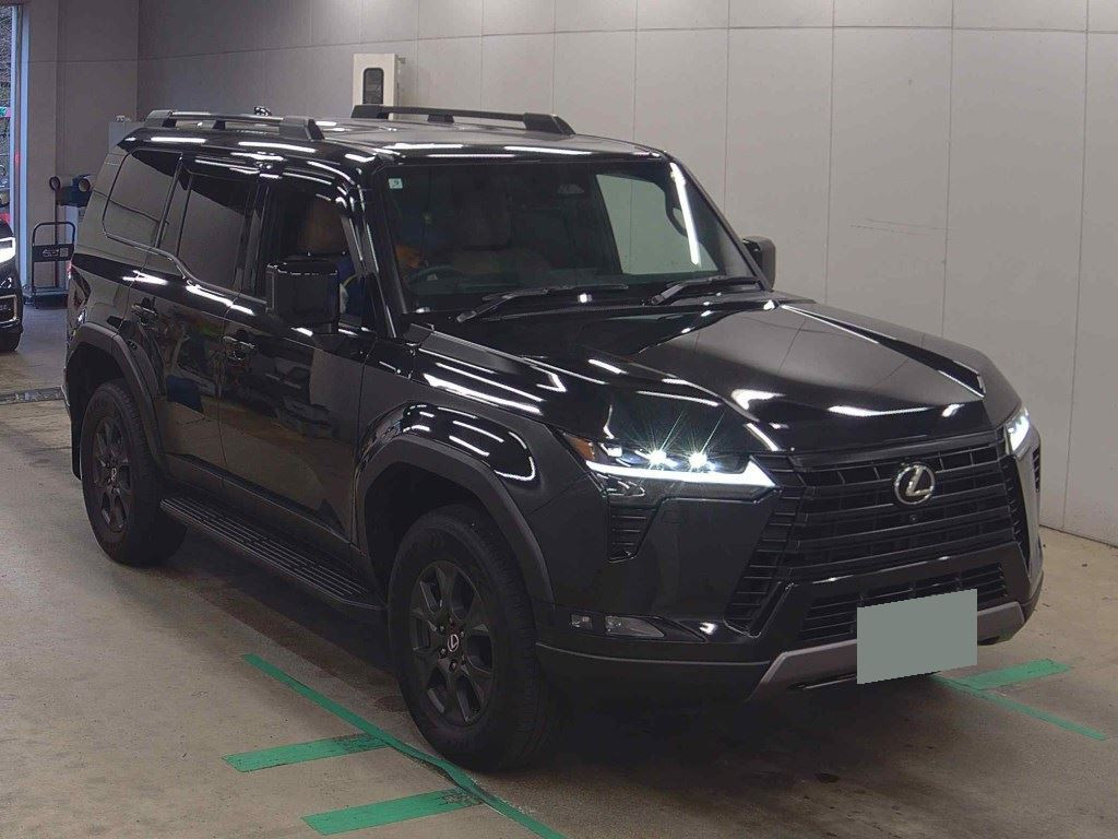 Lexus GX 2025 z aukcji japońskiej