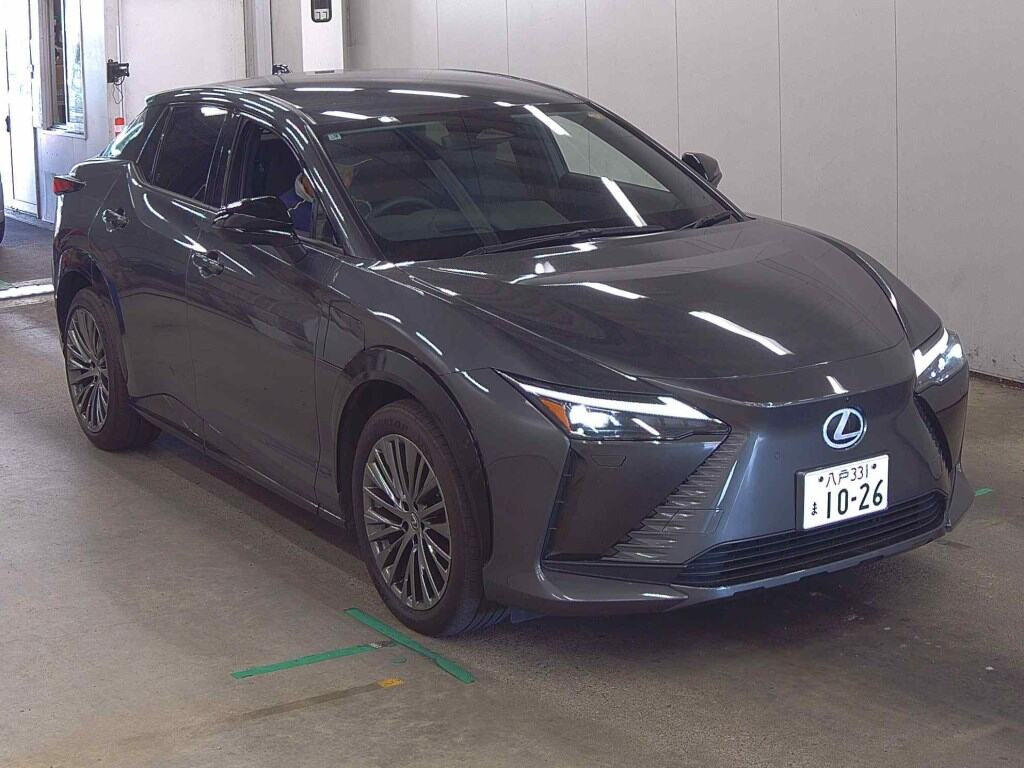 Lexus RZ 2023 z aukcji japońskiej