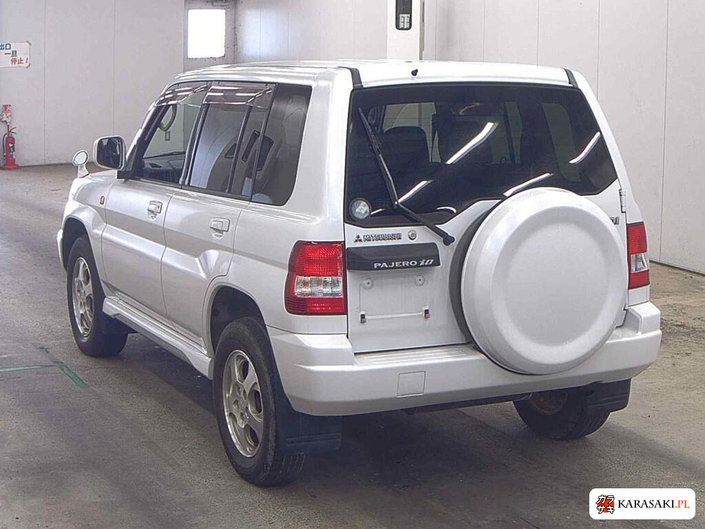 1999 Mitsubishi Pajero Io 5D 4WD ZR 2