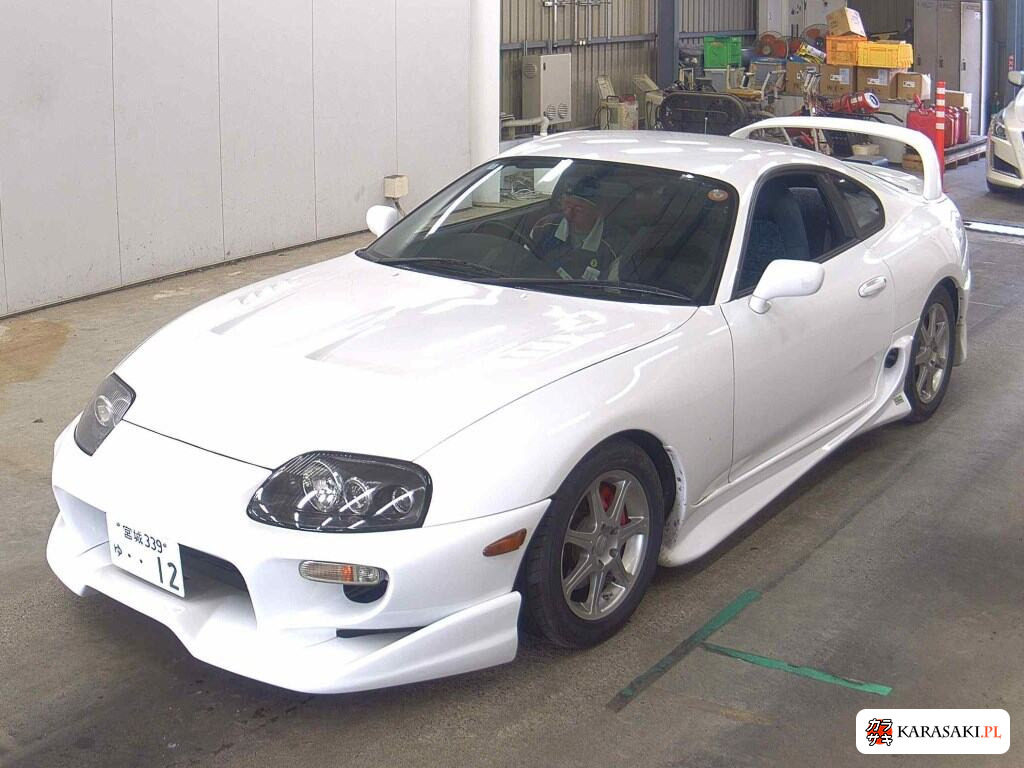 2000 Toyota Supra SZ 3