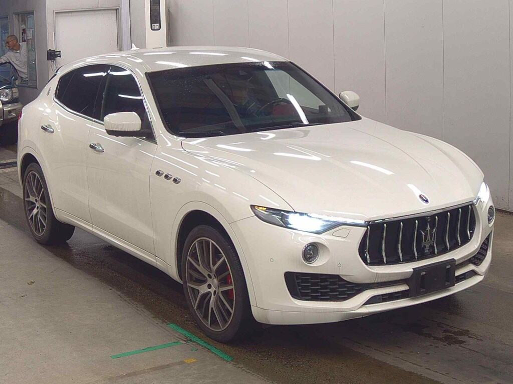 Maserati Levante 2017 z aukcji japońskiej