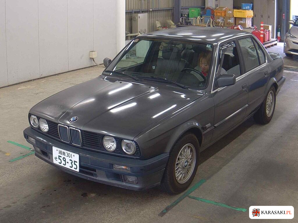 1990 BMW 3 Series 4D 325I 3