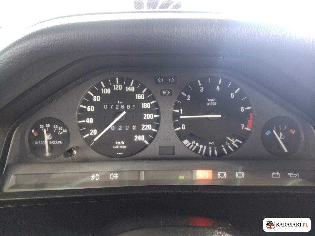 1990 BMW 3 Series 2D 320I M-Technic 6