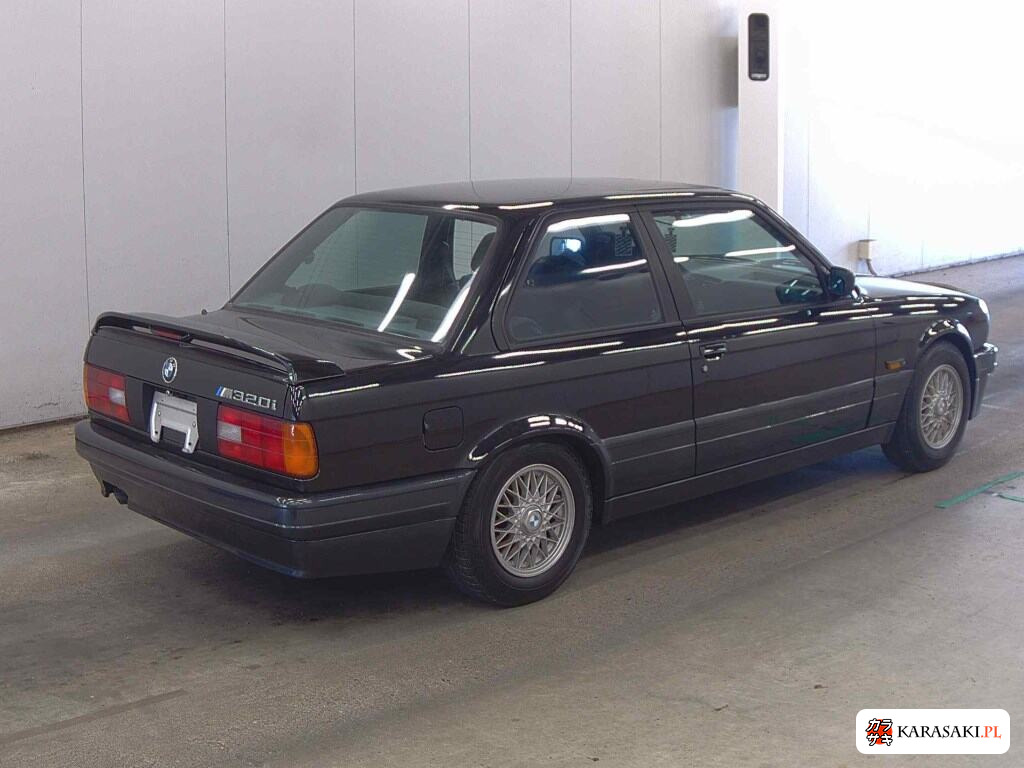 1990 BMW 3 Series 2D 320I M-Technic 4