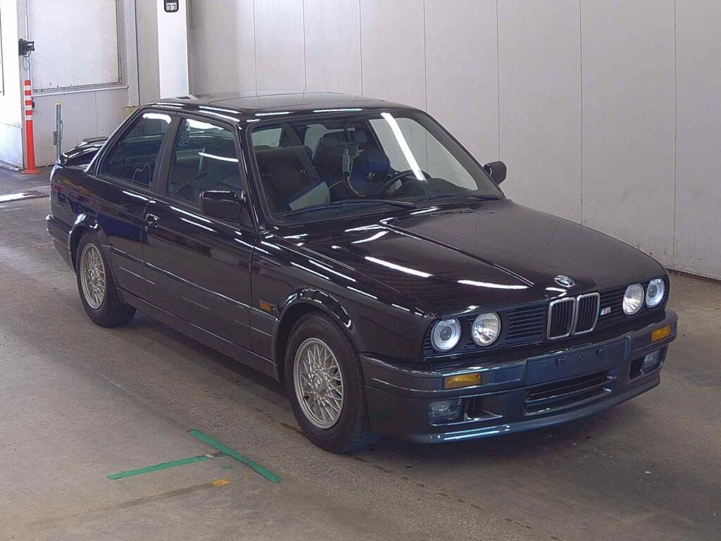 BMW 3 Series 1990 z aukcji japońskiej