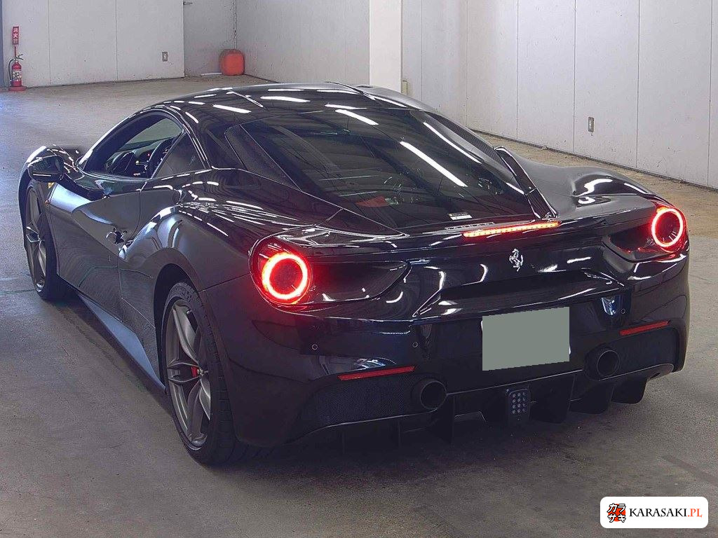 2016 Ferrari 488 GTB 2