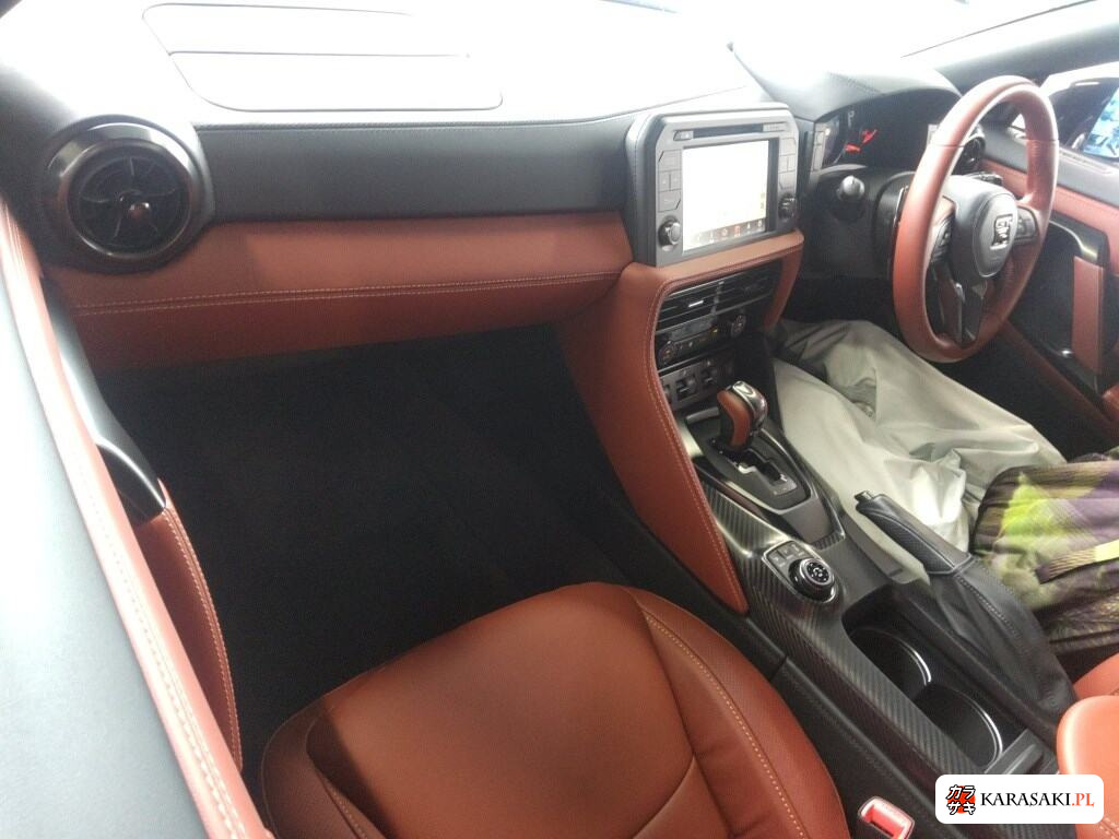 2024 Nissan GT-R 4WD Premium Edition 5