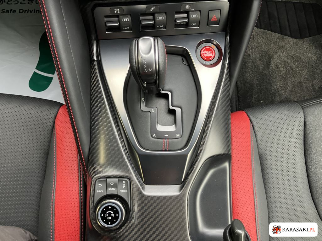 2025 Nissan GT-R 4WD Black Edition 7