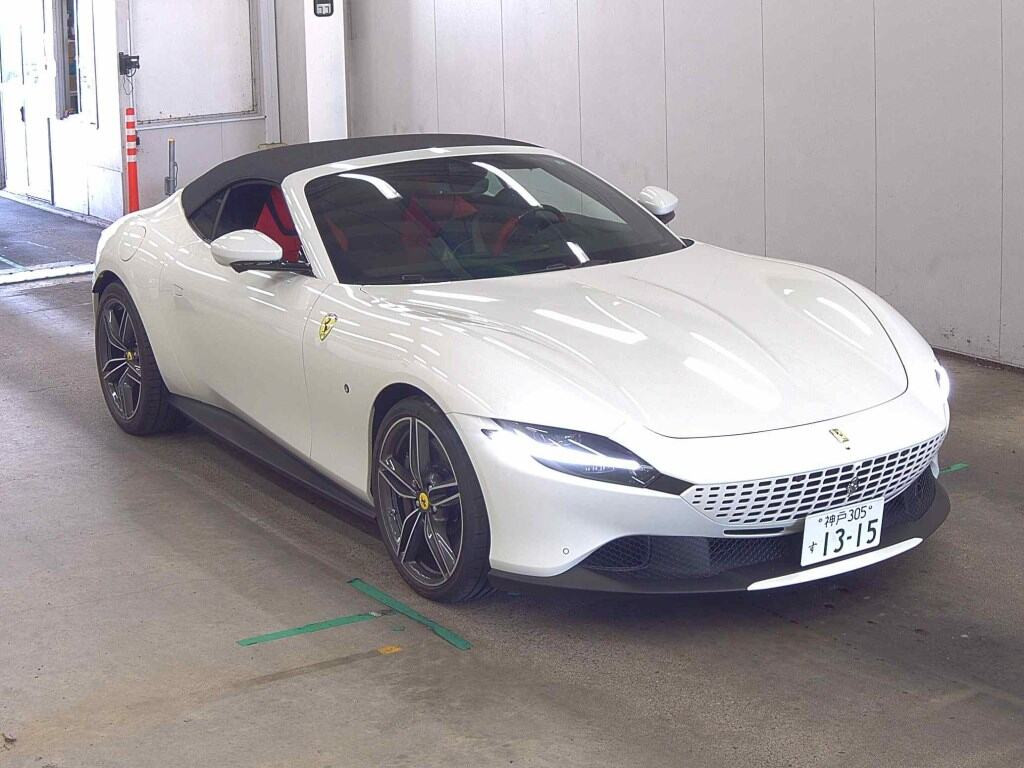 Ferrari Roma 2025 z aukcji japońskiej