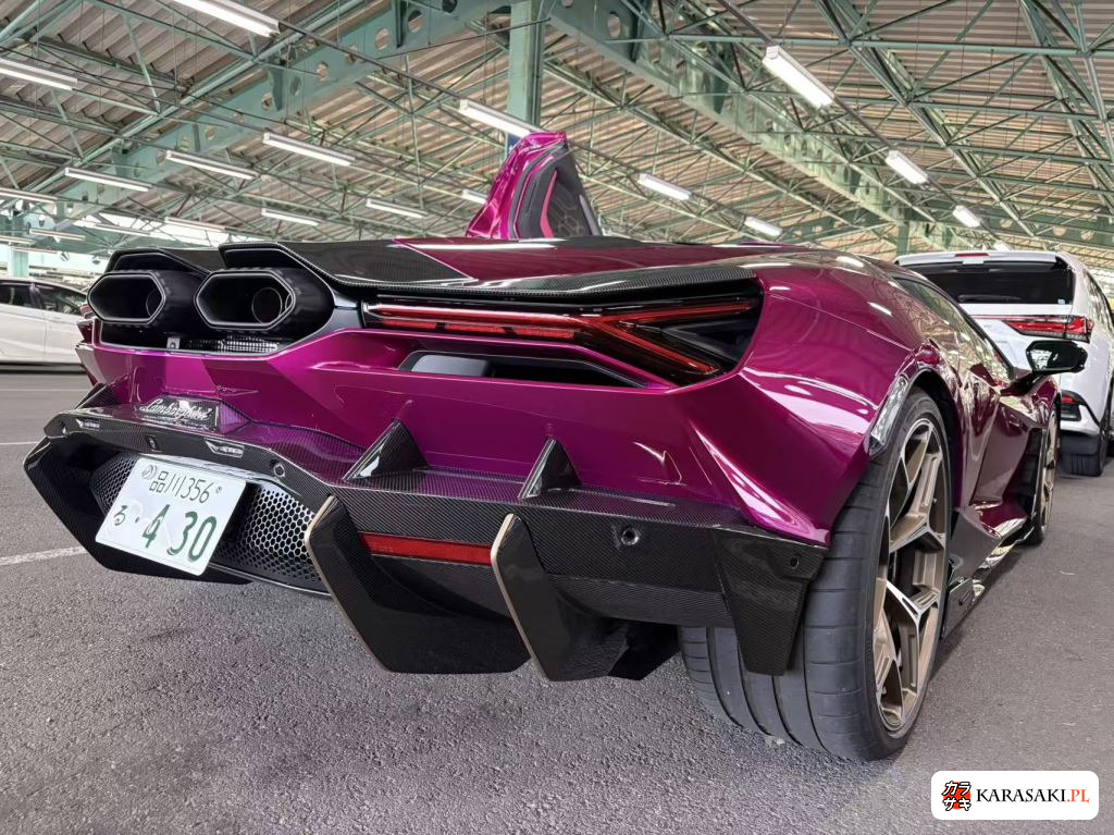 2026 Lamborghini Revuelto 4WD Base Graed 8