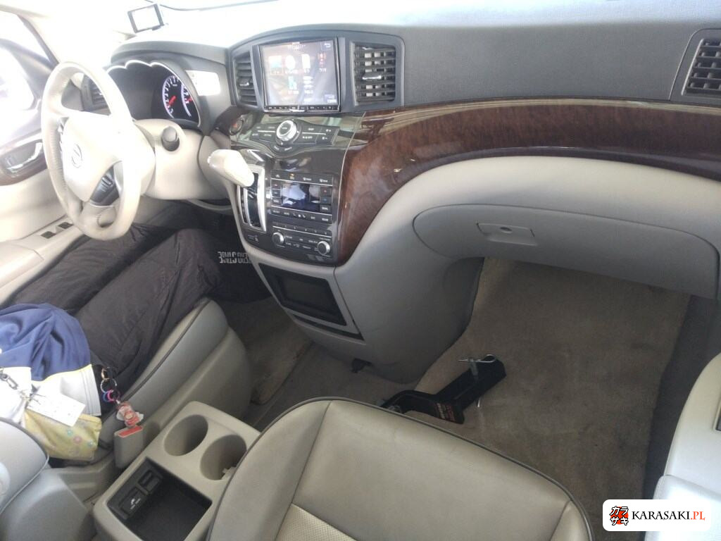 2013 America Nissan Quest Base Grade 5