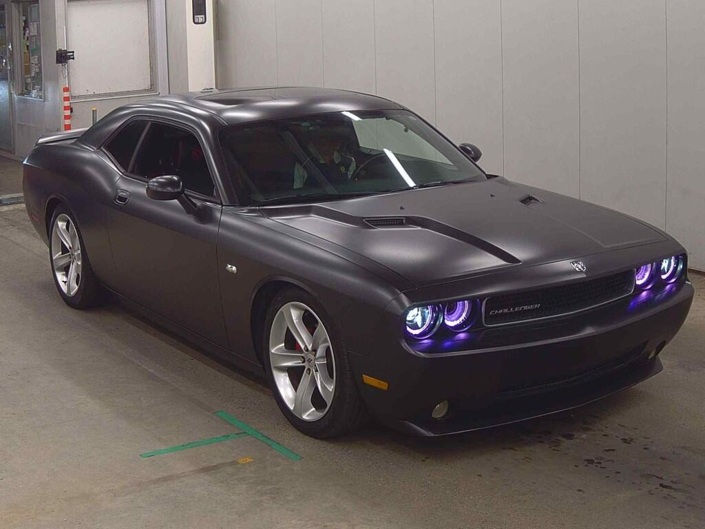 Dodge Challenger 2010 z aukcji japońskiej