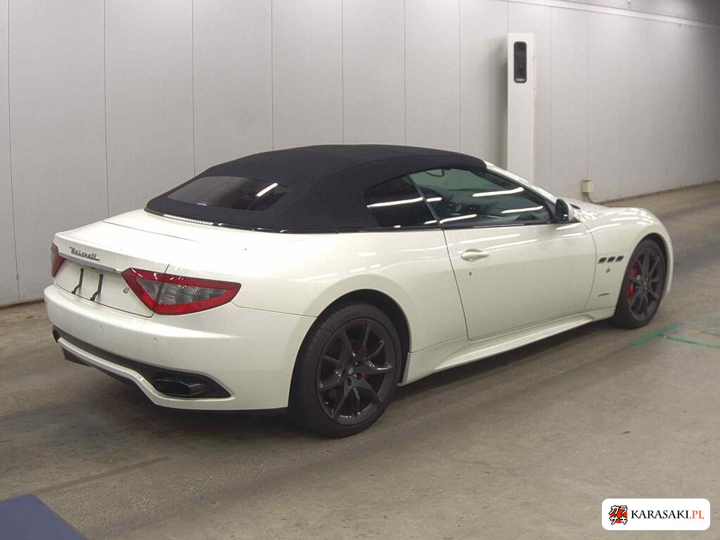 2014 Maserati Grancabrio Sports 4