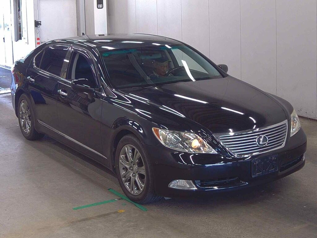 Lexus (us) LS460L 2011 z aukcji japońskiej