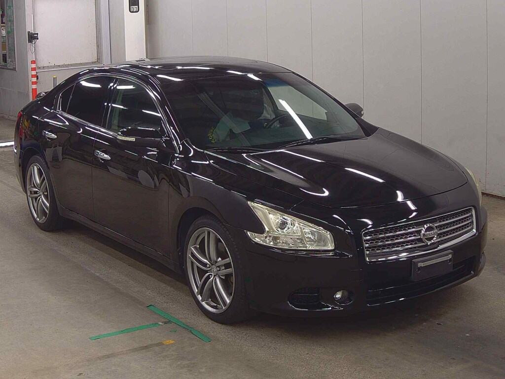 America Nissan 2008 z aukcji japońskiej