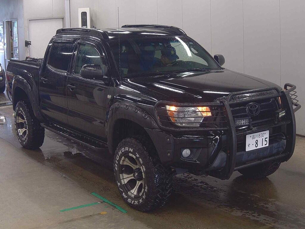 America Toyota Tacoma 2012 z aukcji japońskiej