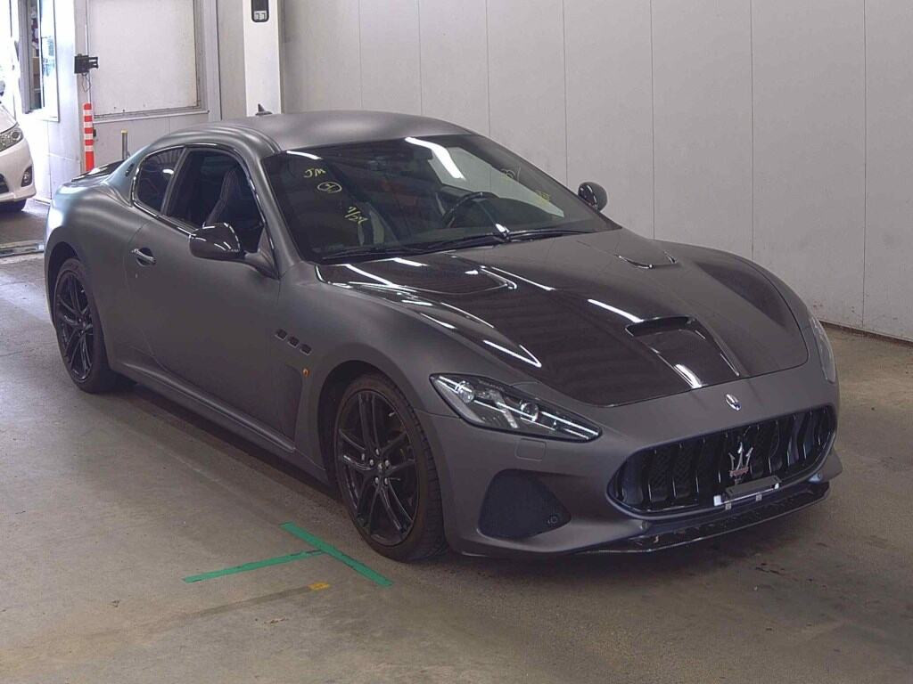 Maserati Granturismo 2019 z aukcji japońskiej