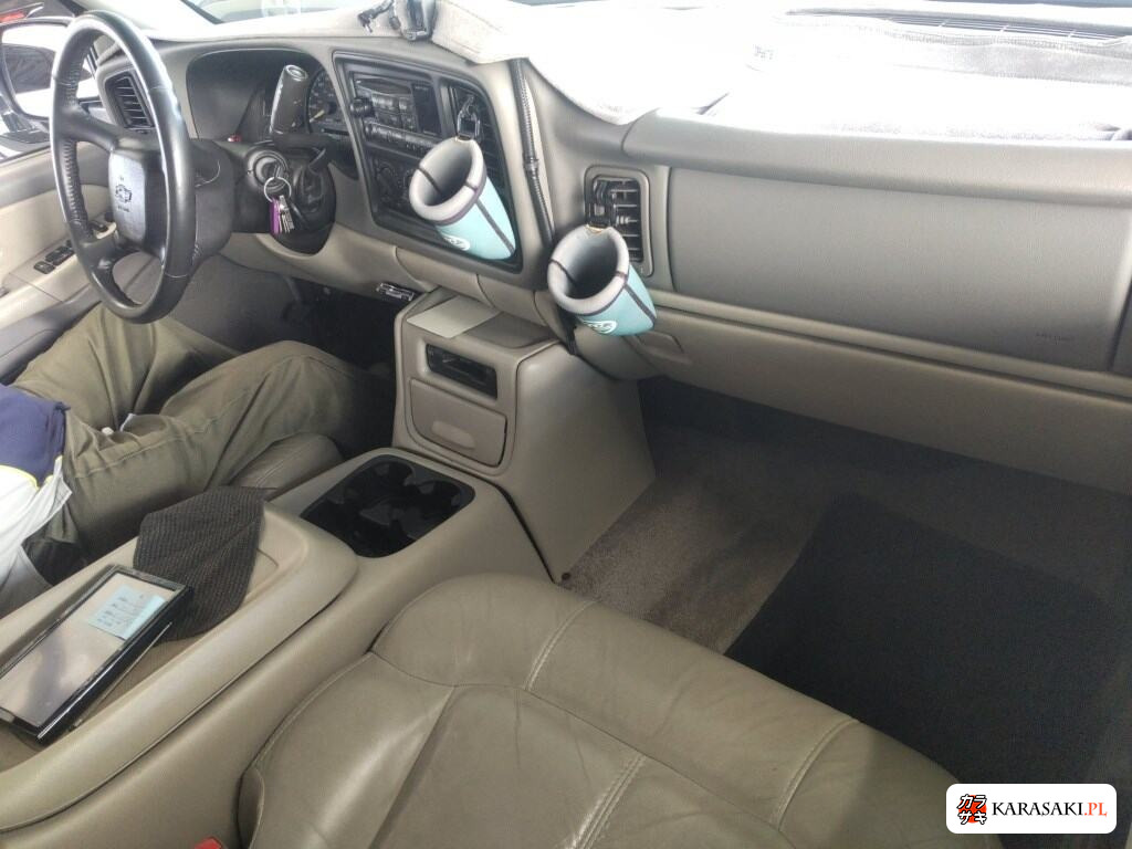 2002 Chevrolet Suburban 4WD 5
