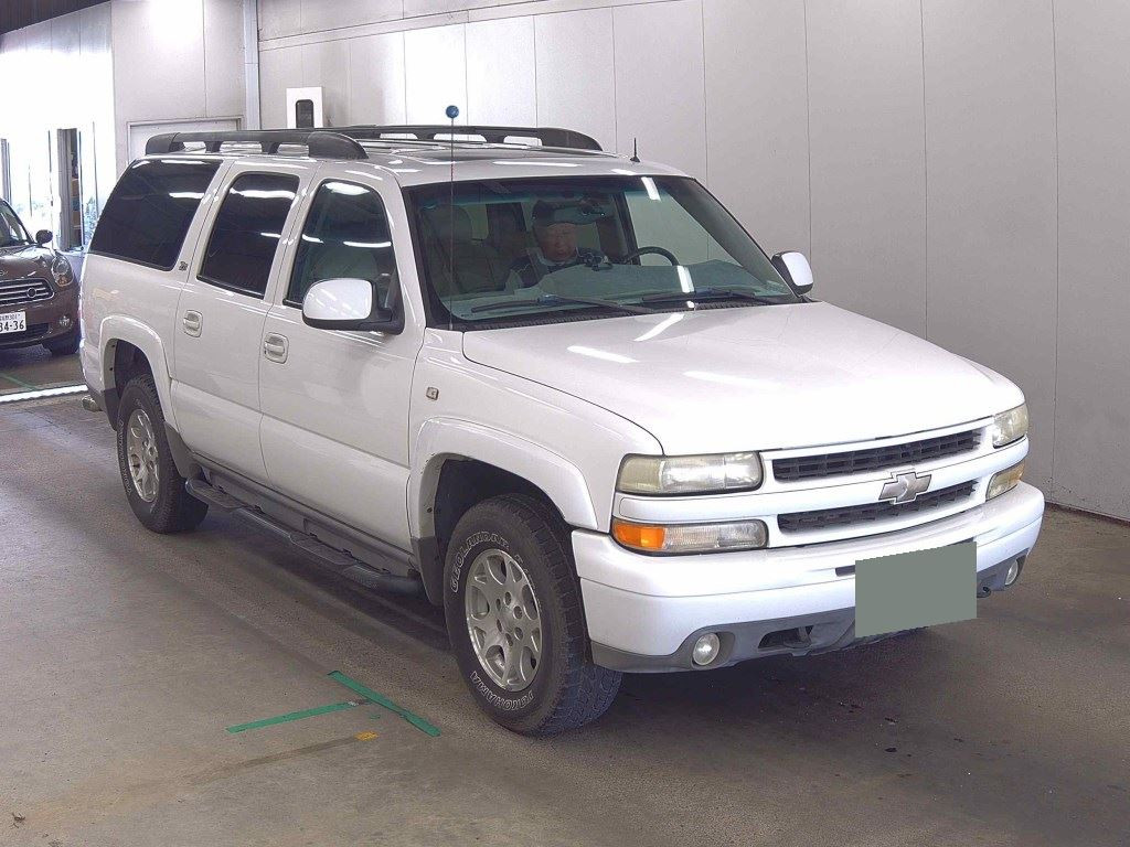 Chevrolet Suburban 2002 z aukcji japońskiej
