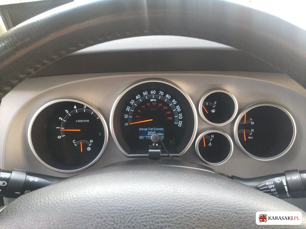 2010 America Toyota Sequoia 5D Limited 6