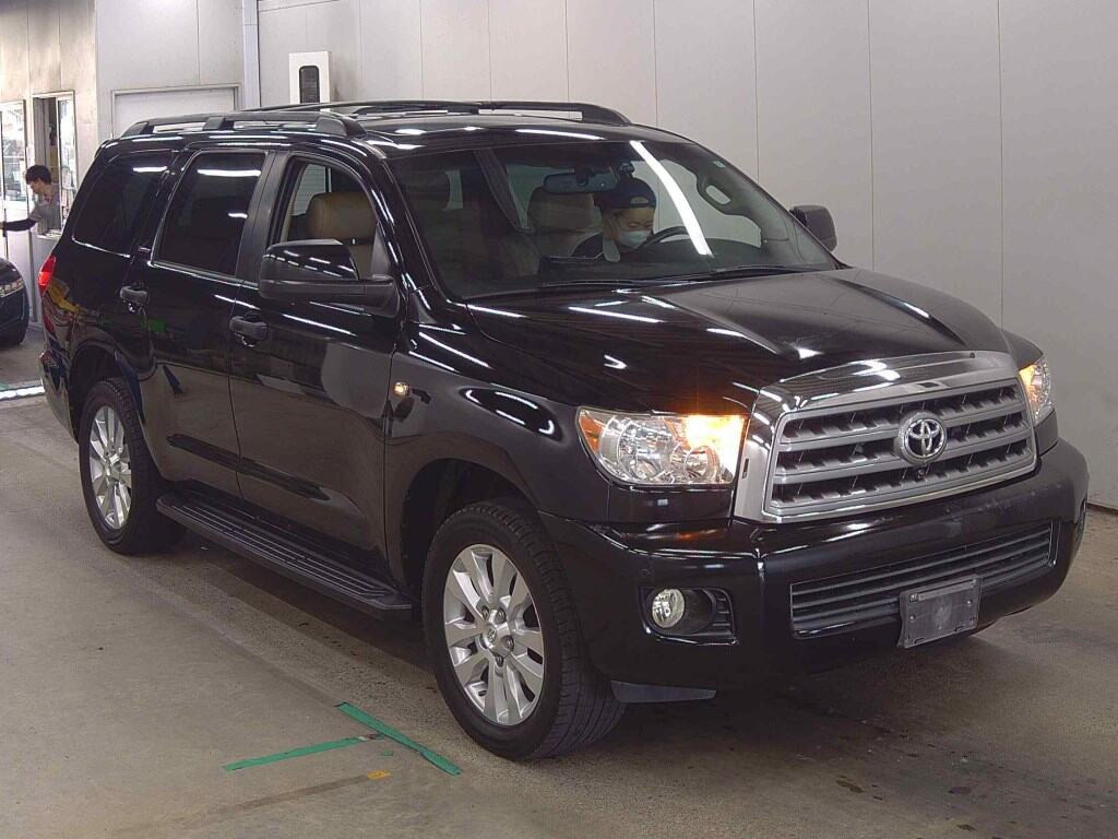 America Toyota Sequoia 2010 z aukcji japońskiej