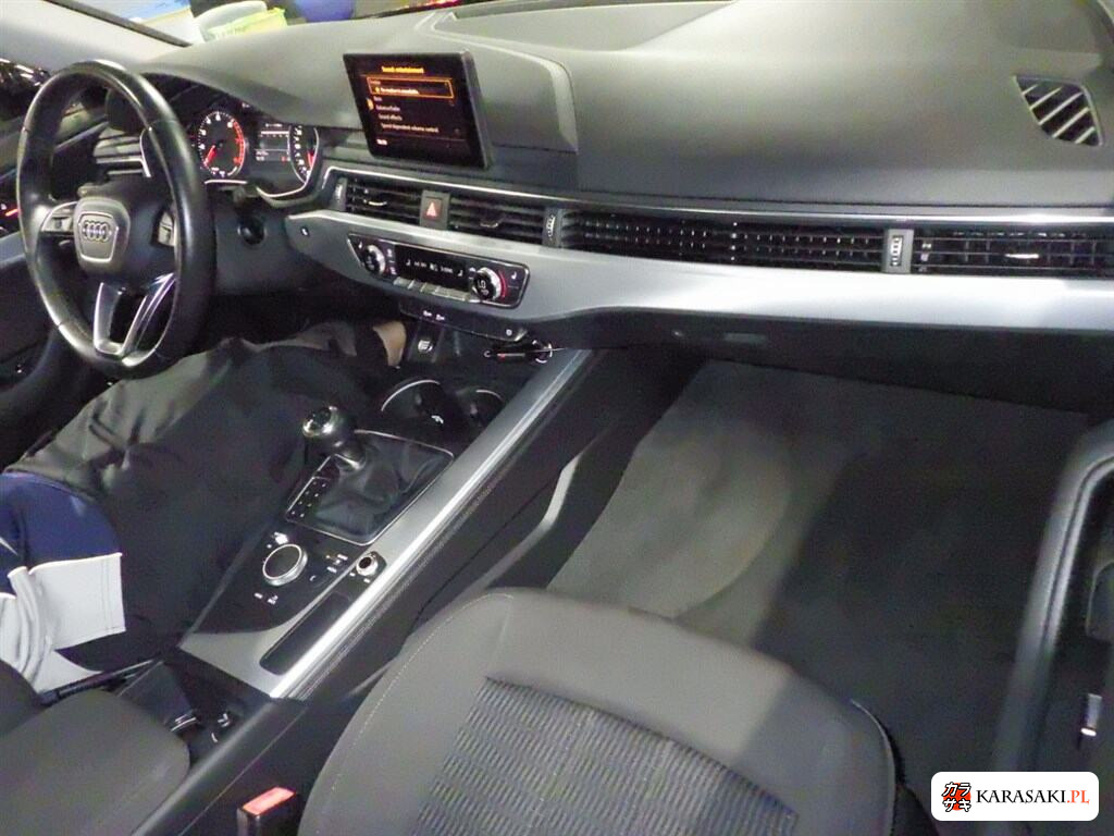 2019 Audi A4 5