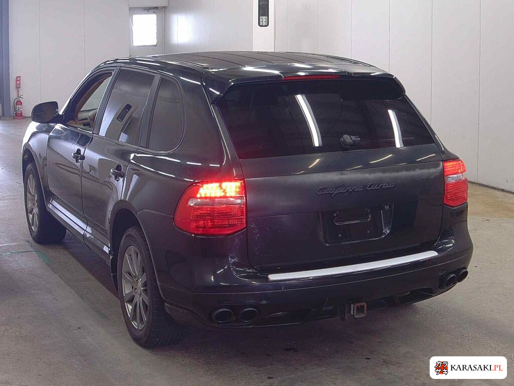 2010 Porsche Cayenne 4WD 2